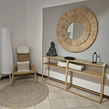 Apartment La Meridiana 12 *