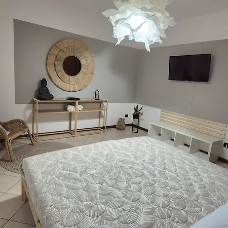 La Meridiana 12 *